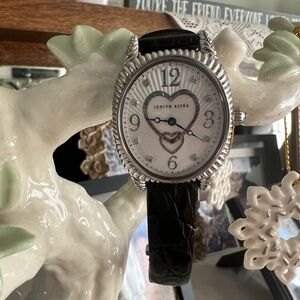 Judith Ripka Mother of Pearl & Diamonique Double Hearts Watch with New Battery
